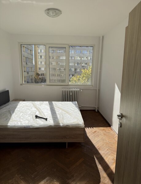 Obor, Colentina, stradal, Teiul Doamnei, 12 minute metrou,